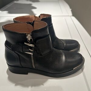 Zara kids boots 3.5 size